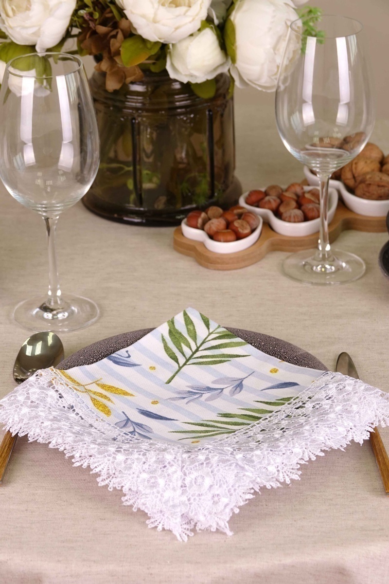 Салфетка из рогожки с кружевом 031 Акация (голубой) (вид 9)