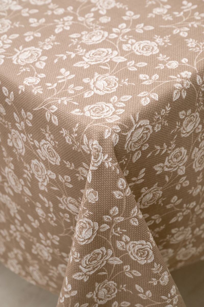 Скатерть Розы на льне (коричневый)