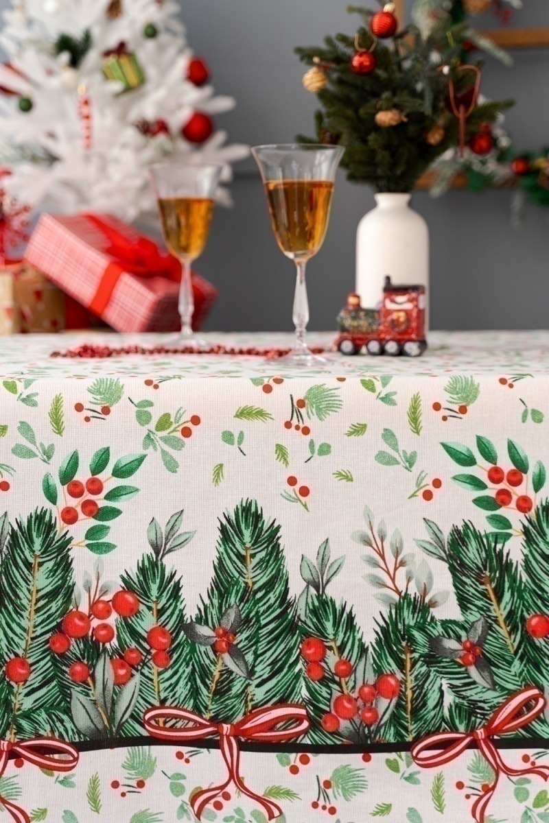 Скатерть Зимний сон (белый)