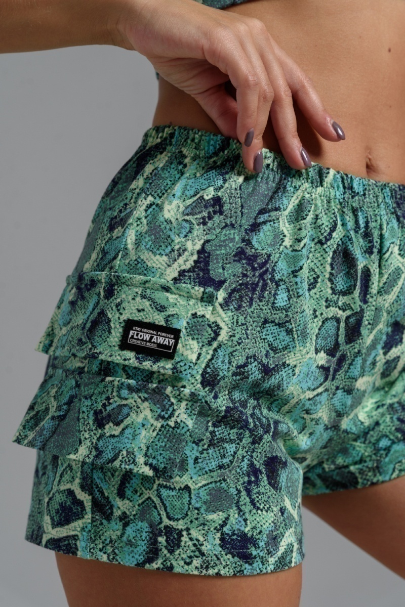 Шорты 8486 (рептилия)