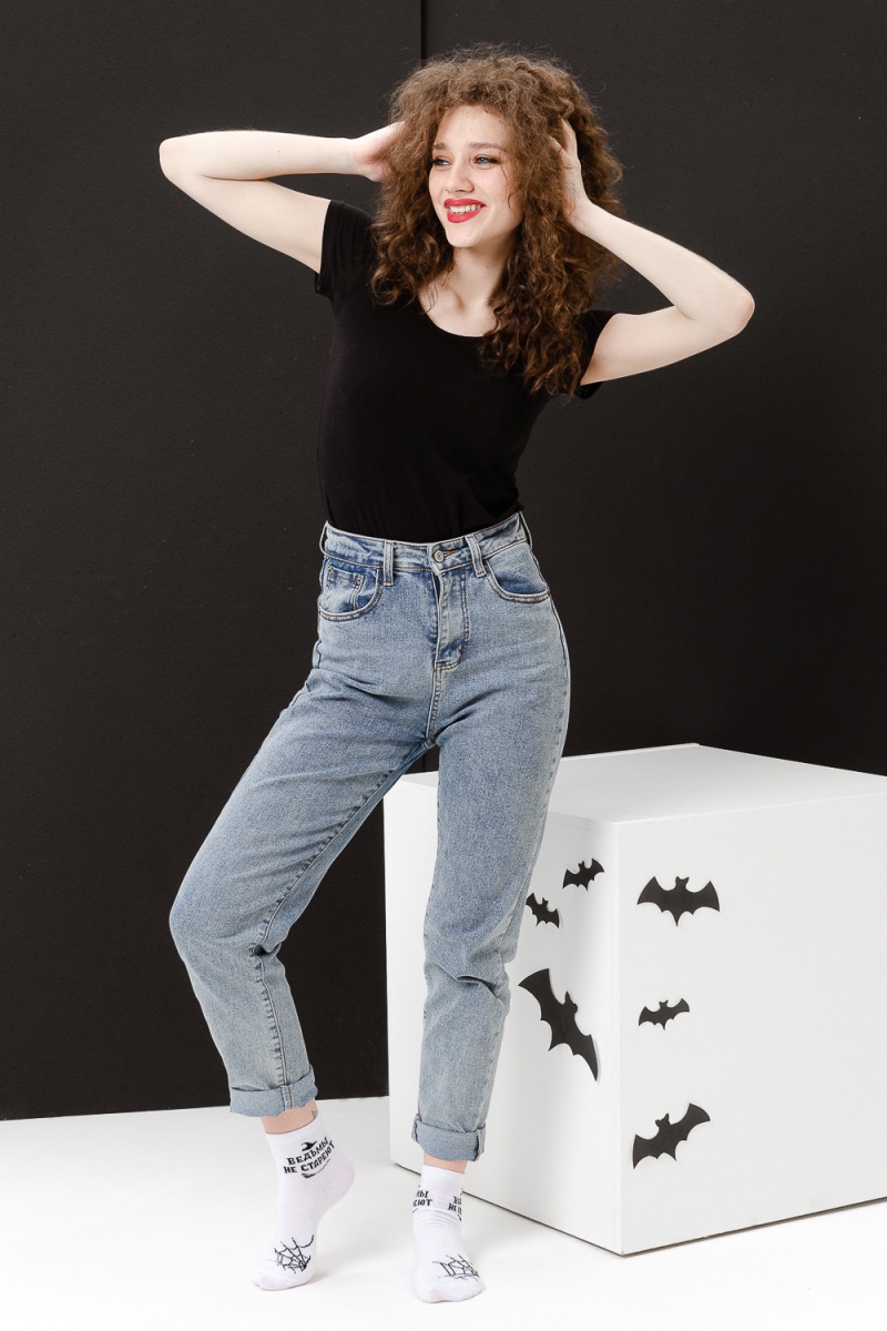 Носки стандарт Ведьма (белый)