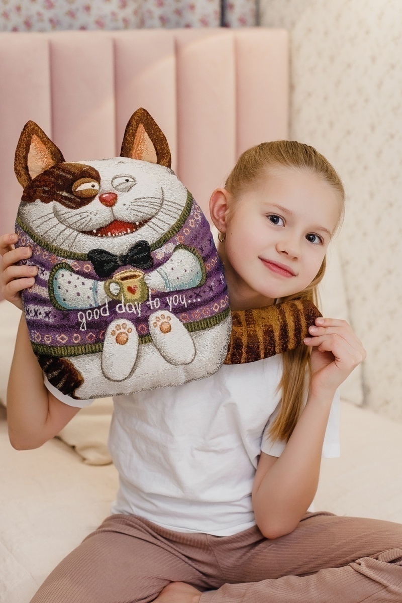Подушка декоративная игрушка Мурзик 30*35 (бежевый)