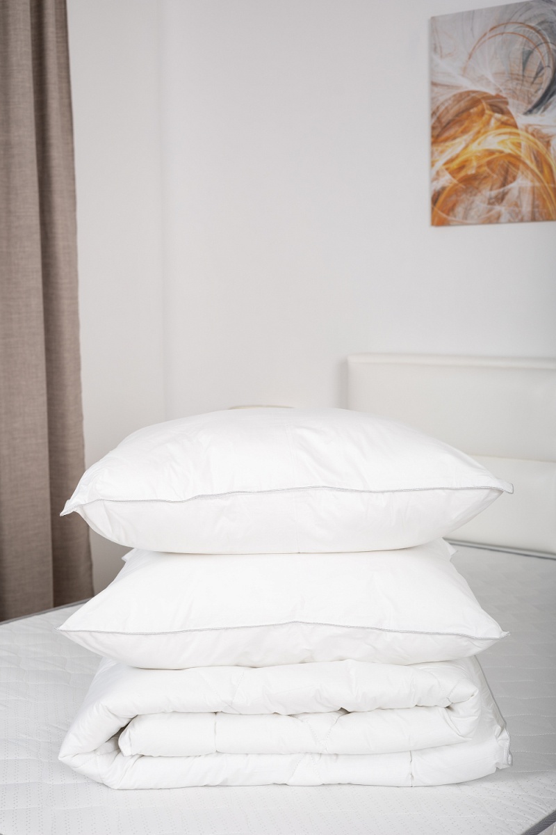 Подушка "Лебяжий пух" Премиум