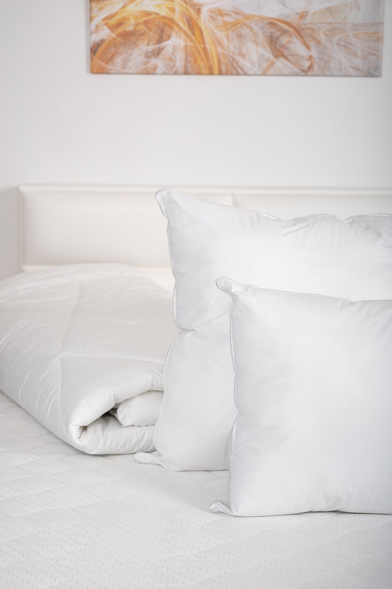 Подушка "Лебяжий пух" Премиум