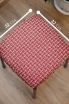 Подушка для мебели Плетенка черная 32х32 (красный)