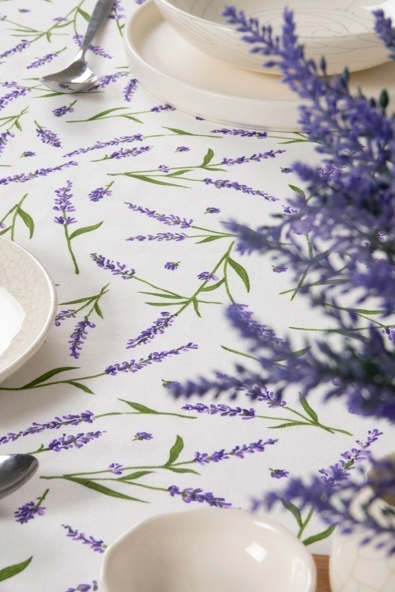 Скатерть с кружевом полулен 031 Лаванда (белый) (вид 2)