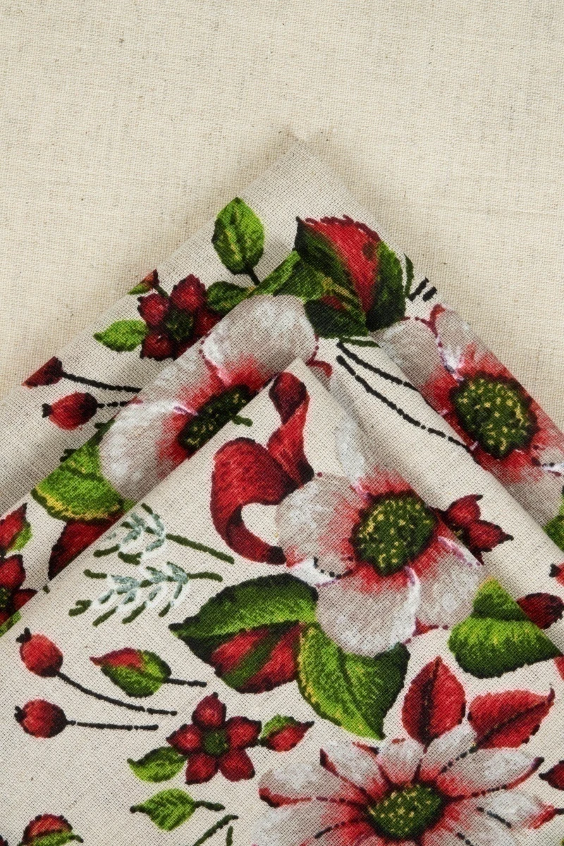 Салфетка полулен 027 Герберы (красный)