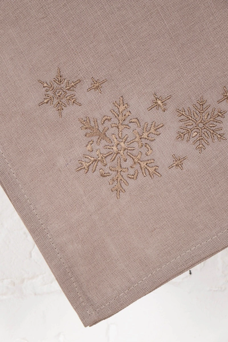Полотенце полулен Орех (220/801) с вышивкой Снежинки (шоколад) (ГЯ) 338 - 40/60 (в-1)