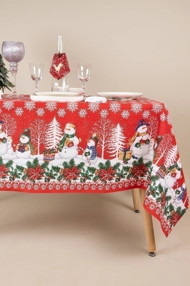 Скатерть рогожка "Пром" Семья снеговичков (красный)_