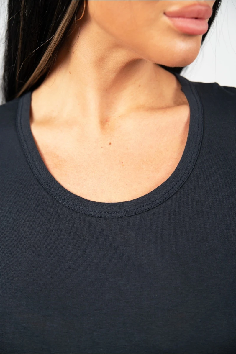 Футболка женская однотонная "Ромашка" темно-синий