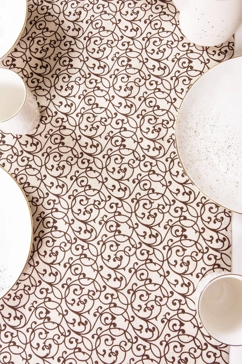 Дорожка полулен "ГП" Изящный вензель (коричневый)