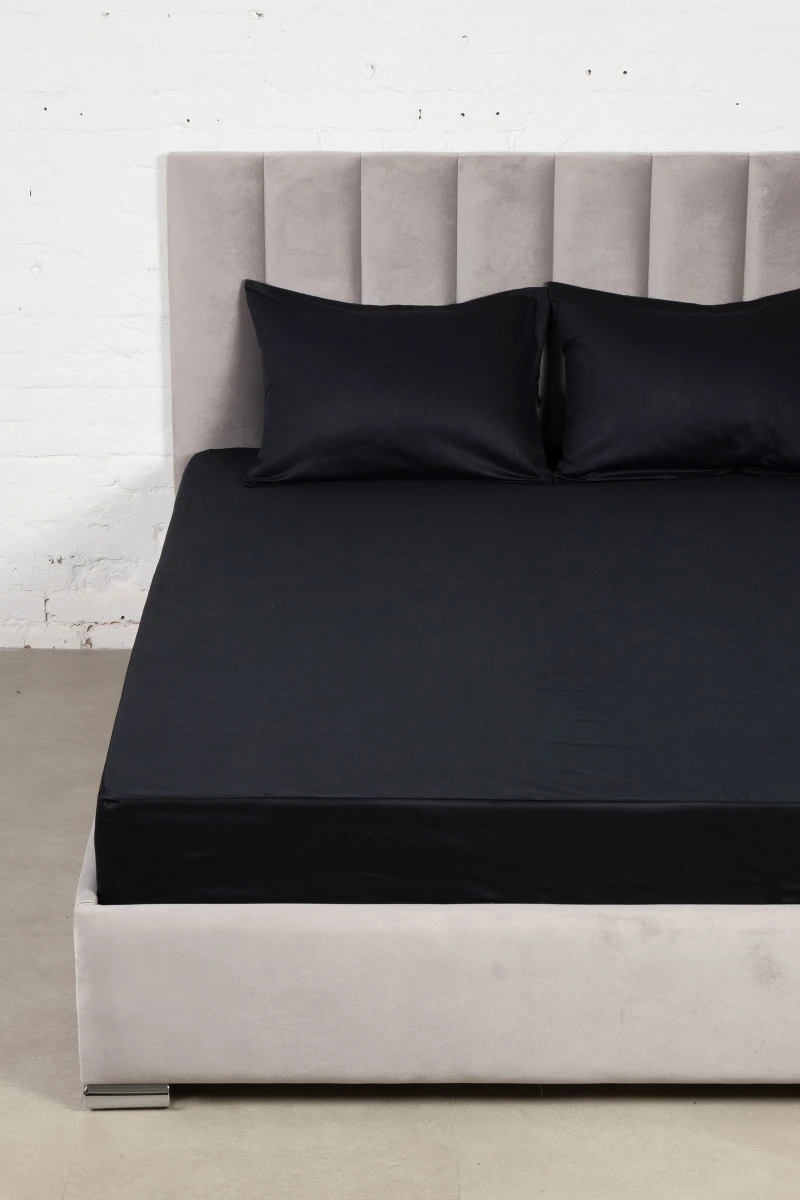 Простыня на резинке сатин "Блэк" (240 см)_