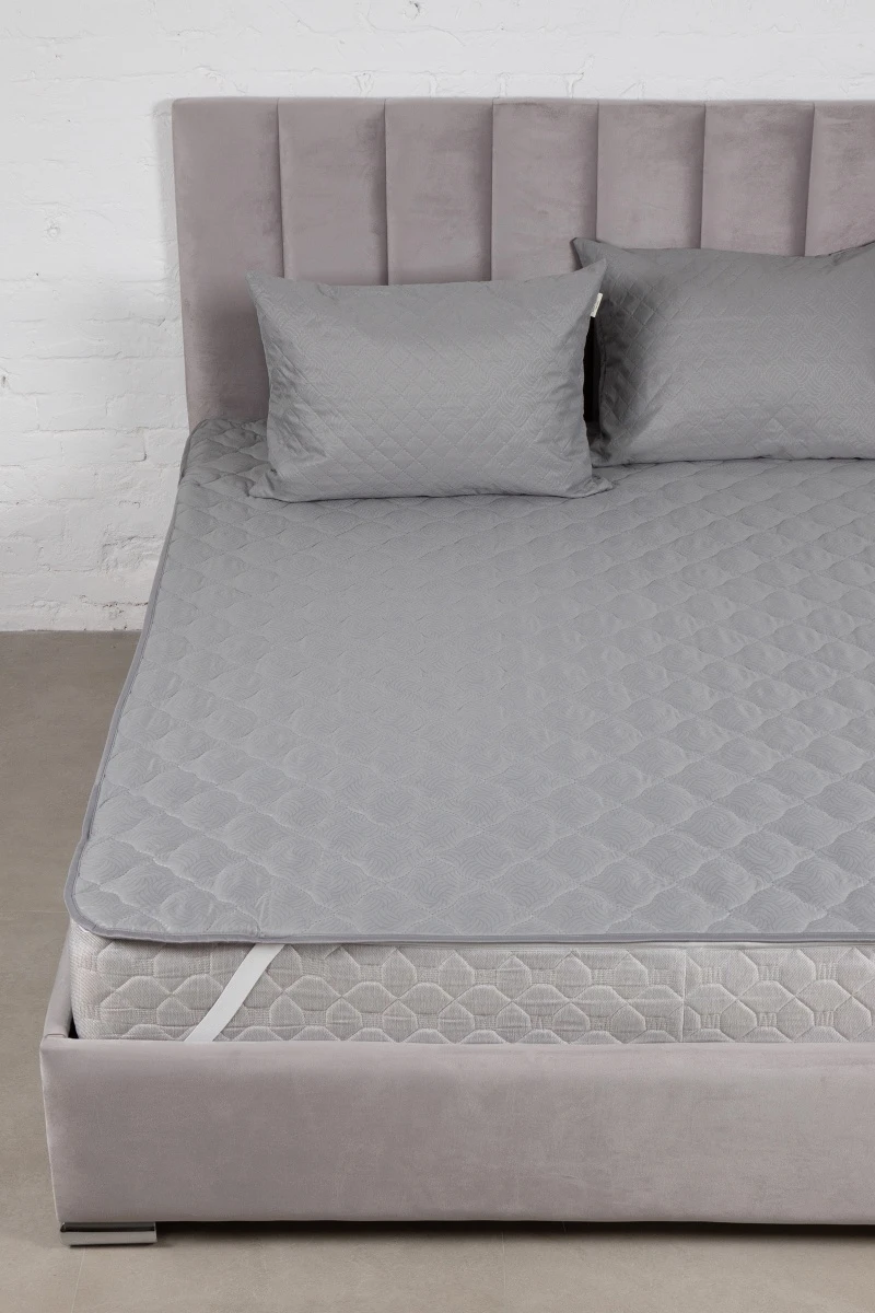 (ВНЛ) Наматрасник Микрофибра стеганый (200г/м2) серый_