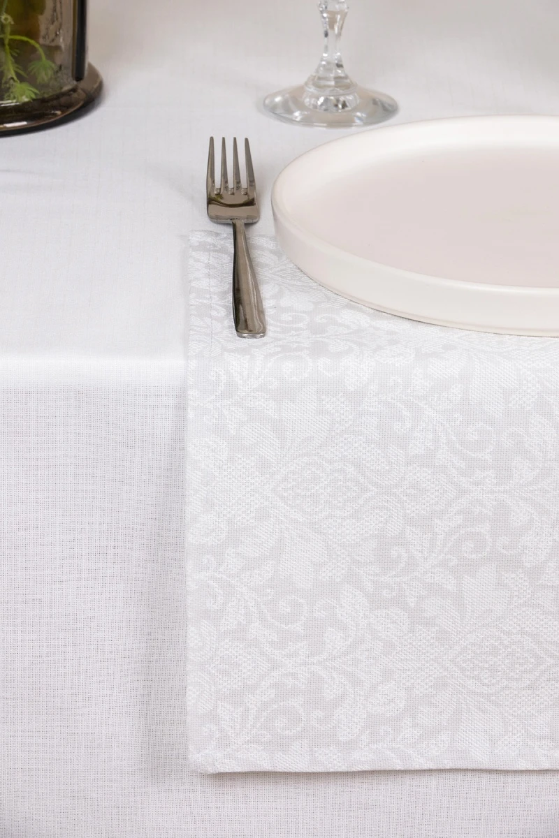 Салфетка из рогожки (Диз) 024 Белое кружево