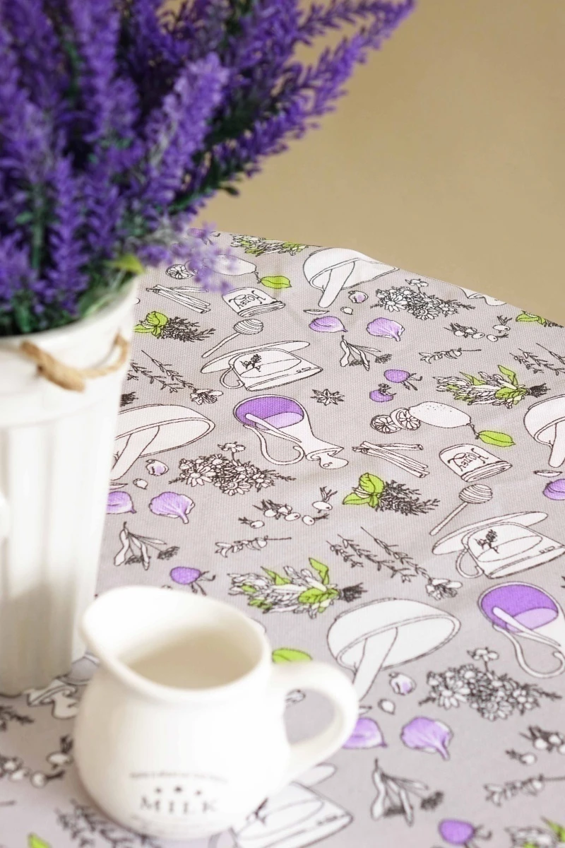 Скатерть круглая 024 Кухня (сирень) 145х145 см