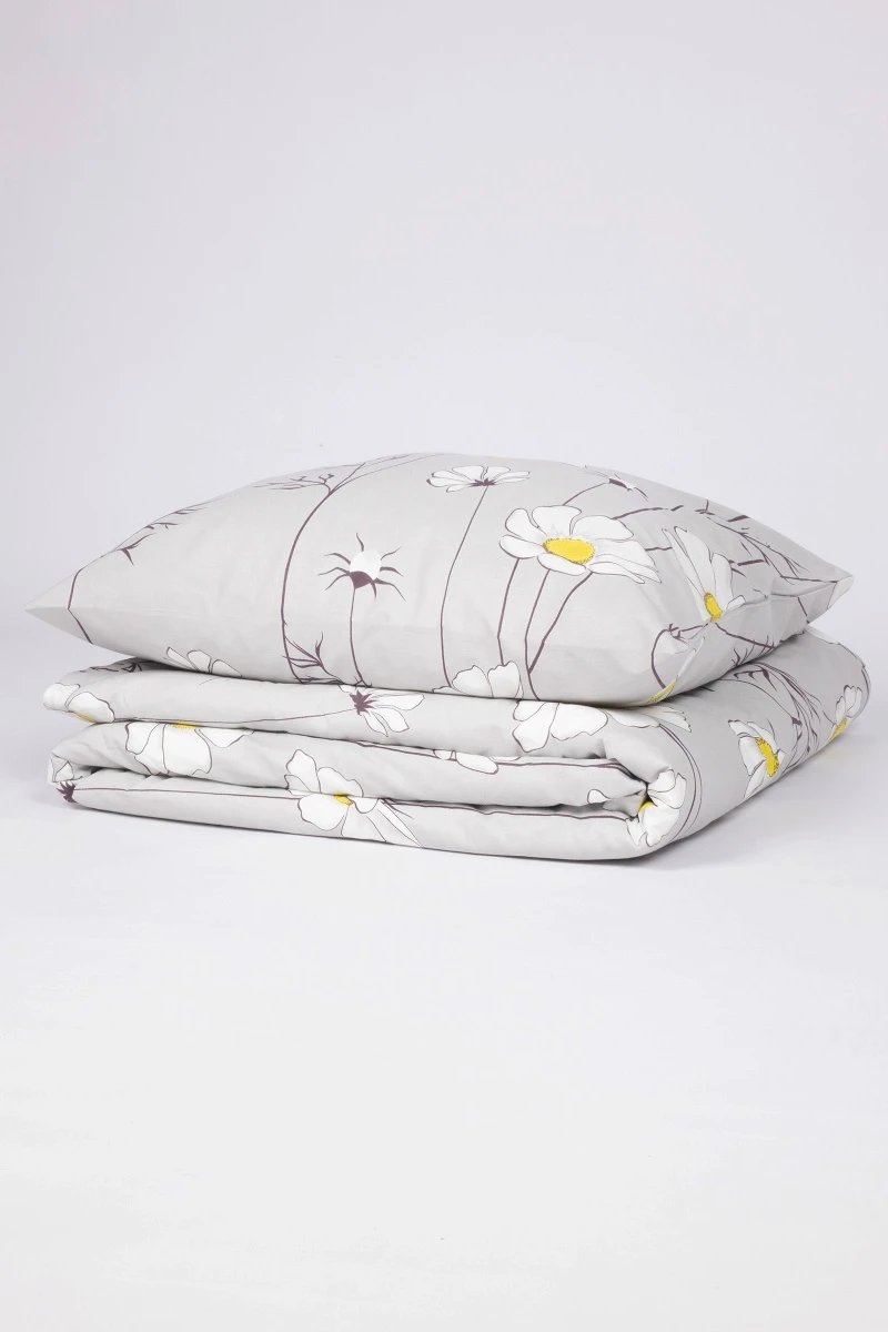 1 + 2 Пододеяльник и 2 наволочки бязь "Ромашки" серый, 50х70 см (28168/1, "ГОС")_