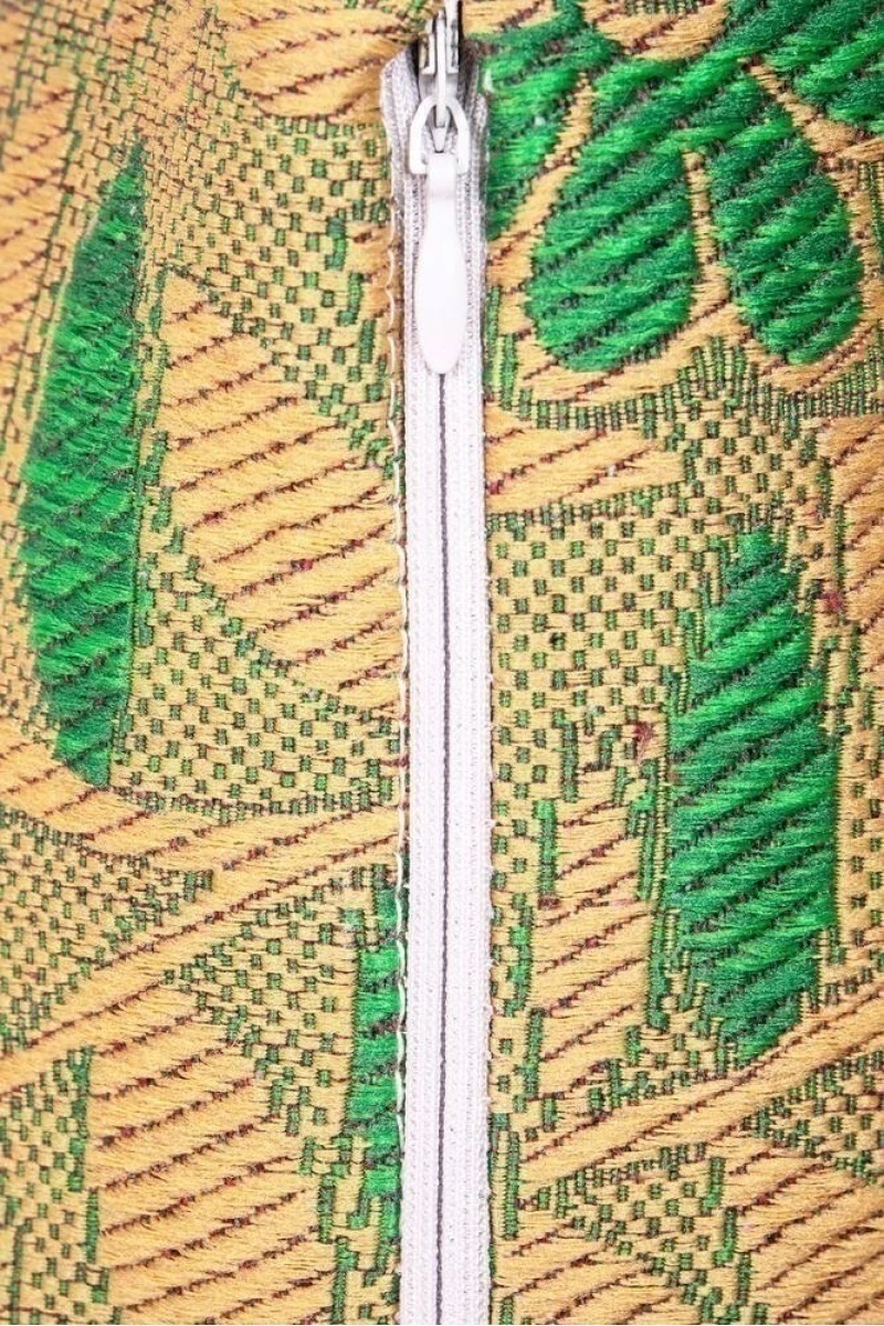 Наволочка гобелен на молнии "Зеленый акцент" арт. JB-077 (150 см)