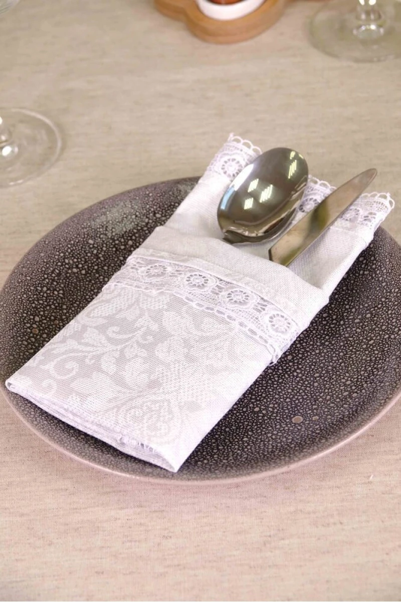 Салфетка из рогожки с кружевом 028 Белое кружево (вид 6)