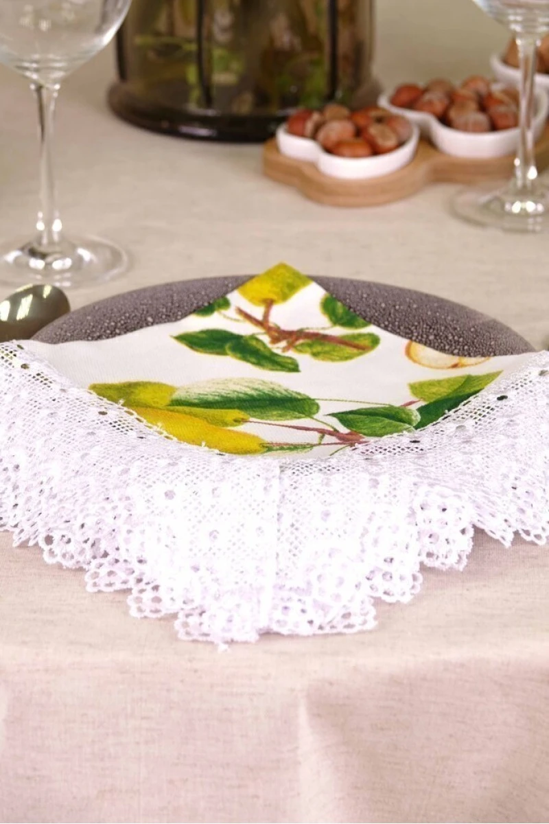 Салфетка из рогожки с кружевом 005 Груши (вид 1)