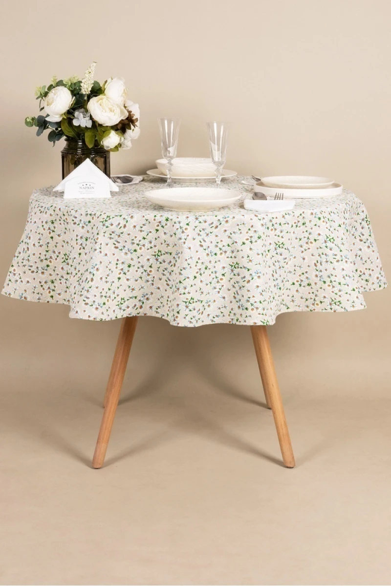 Скатерть круглая полулен "ГОС" Россыпь ромашек (145х145 см)