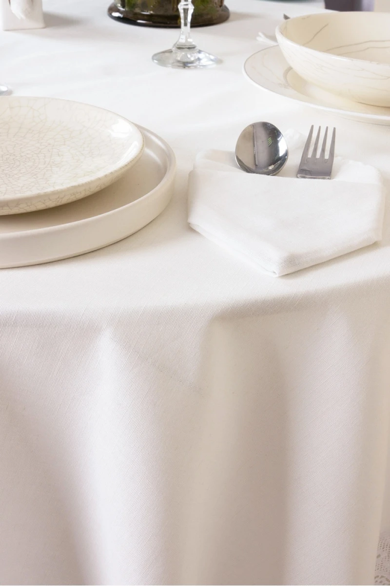 Скатерть круглая с кружевом полулен "ГОС" Отбеленная (вид 1) (145х145 см)