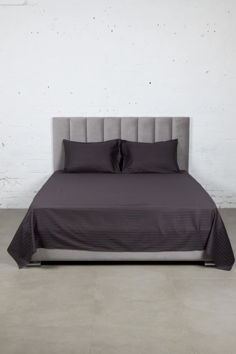 Простыня страйп-сатин "ЕА" 130г/м "ЕА-Графит" арт. 3910 (полоса 1*1 см) (240 см)