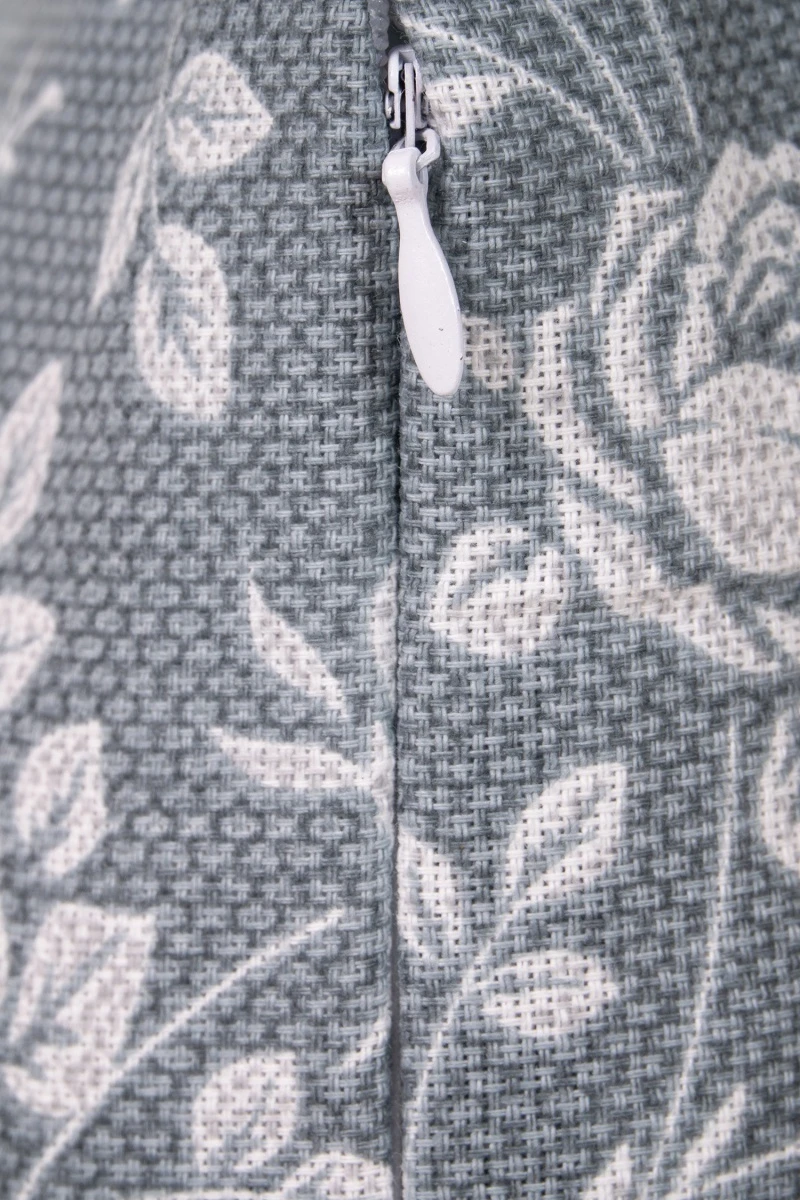 Декоративная наволочка на молнии из рогожки "ТЛ" Рози (серый)