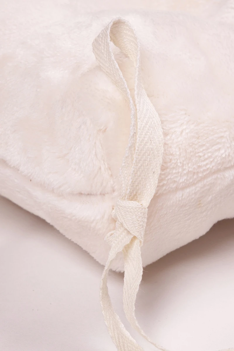 Подушка на стул из плюша Молочная арт. 007-ODN (М-5)