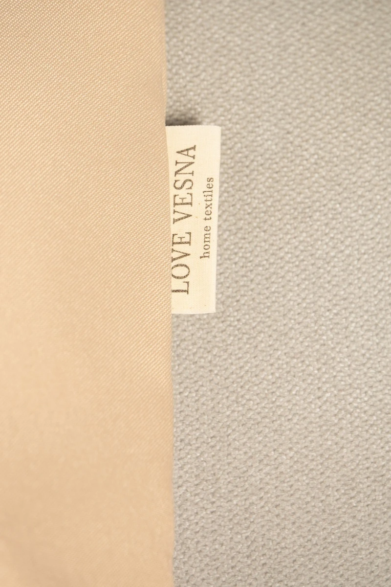 Подушка декоративная из габардина "А" Пудра (col. 2)