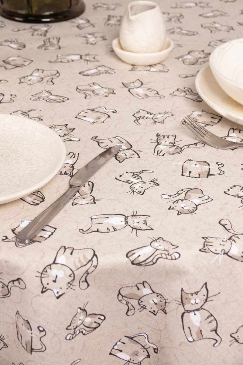 Скатерть круглая полулен "ГП" Китти (чёрный) (145х145 см)