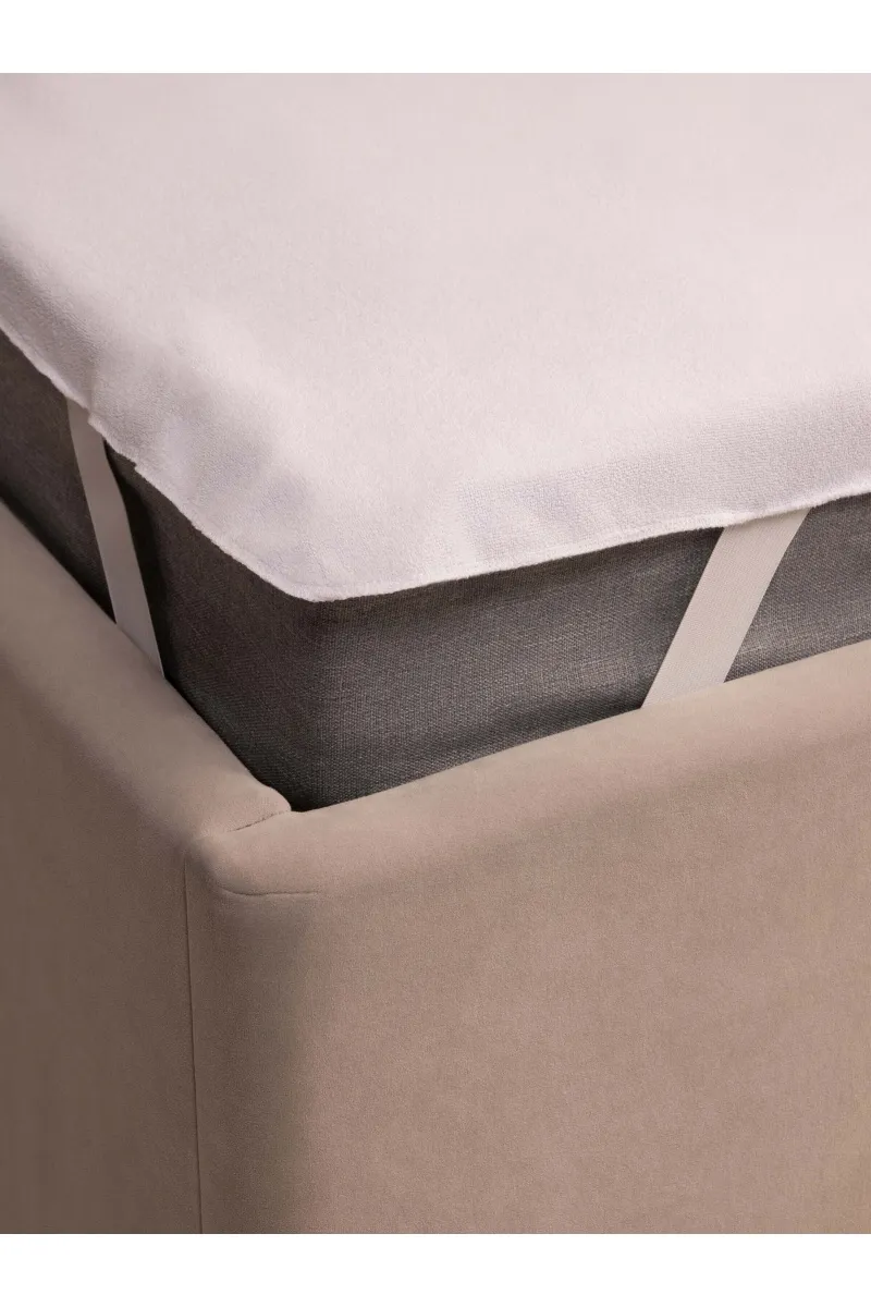 (LV) Наматрасник водонепроницаемый с фиксирующей резинкой (махра)