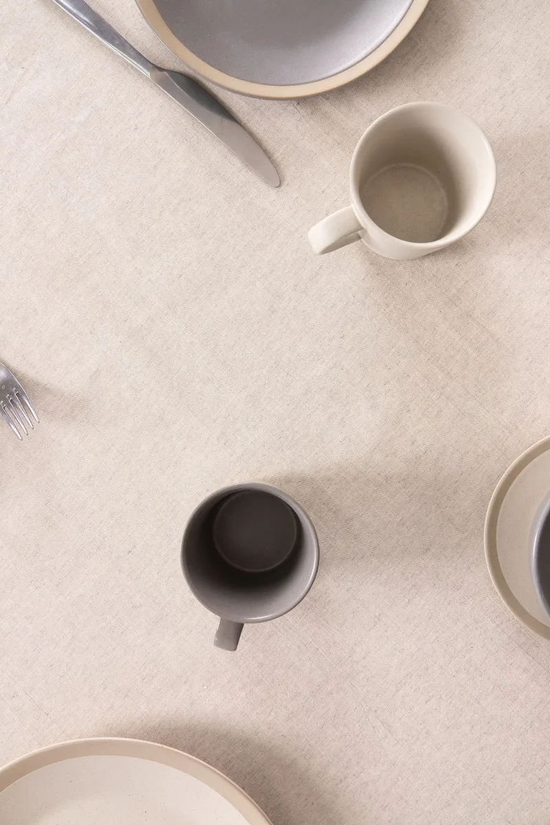 Скатерть с вышивкой Стрекоза полулен "ГОС" Льняная