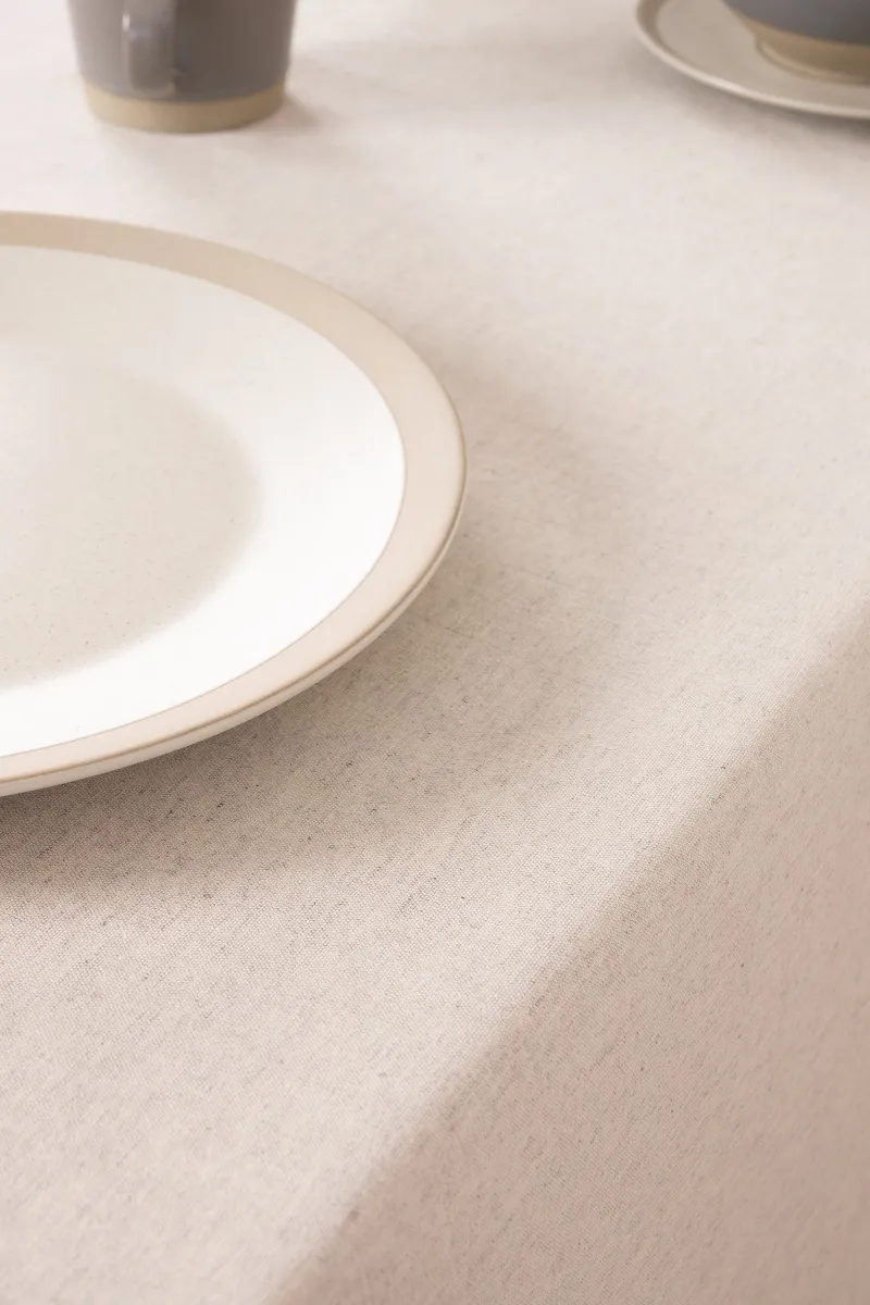 Скатерть с вышивкой Стрекоза полулен "ГОС" Льняная