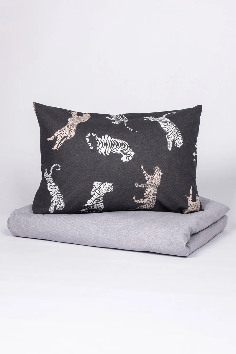 1 + 1 Пододеяльник и наволочка бязь "Мадагаскар-Тигры" черный ком, 50х70 см (70918-1 + 70923-4, "ТЛ")