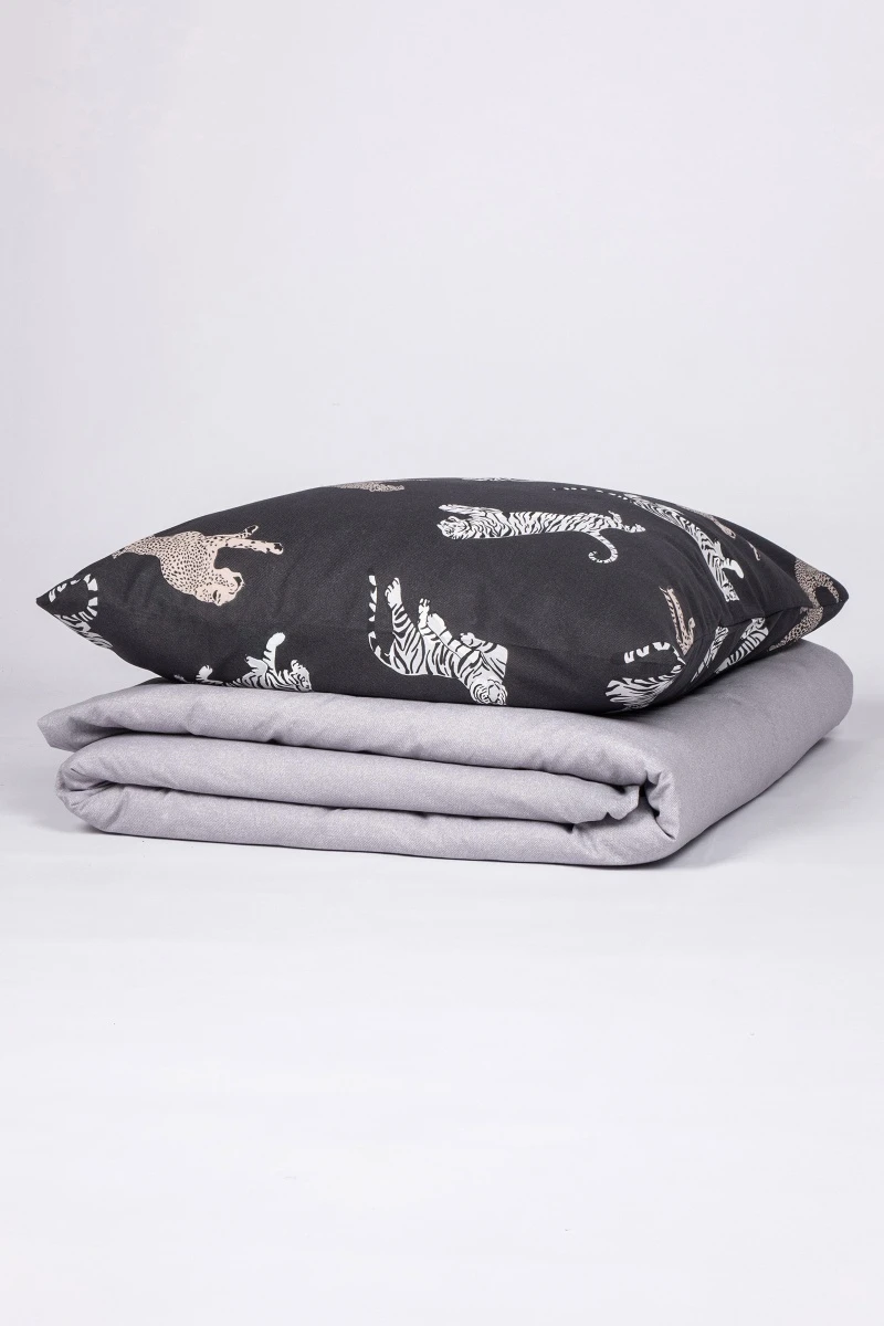 1 + 1 Пододеяльник и наволочка бязь "Мадагаскар-Тигры" черный ком, 50х70 см (70918-1 + 70923-4, "ТЛ")