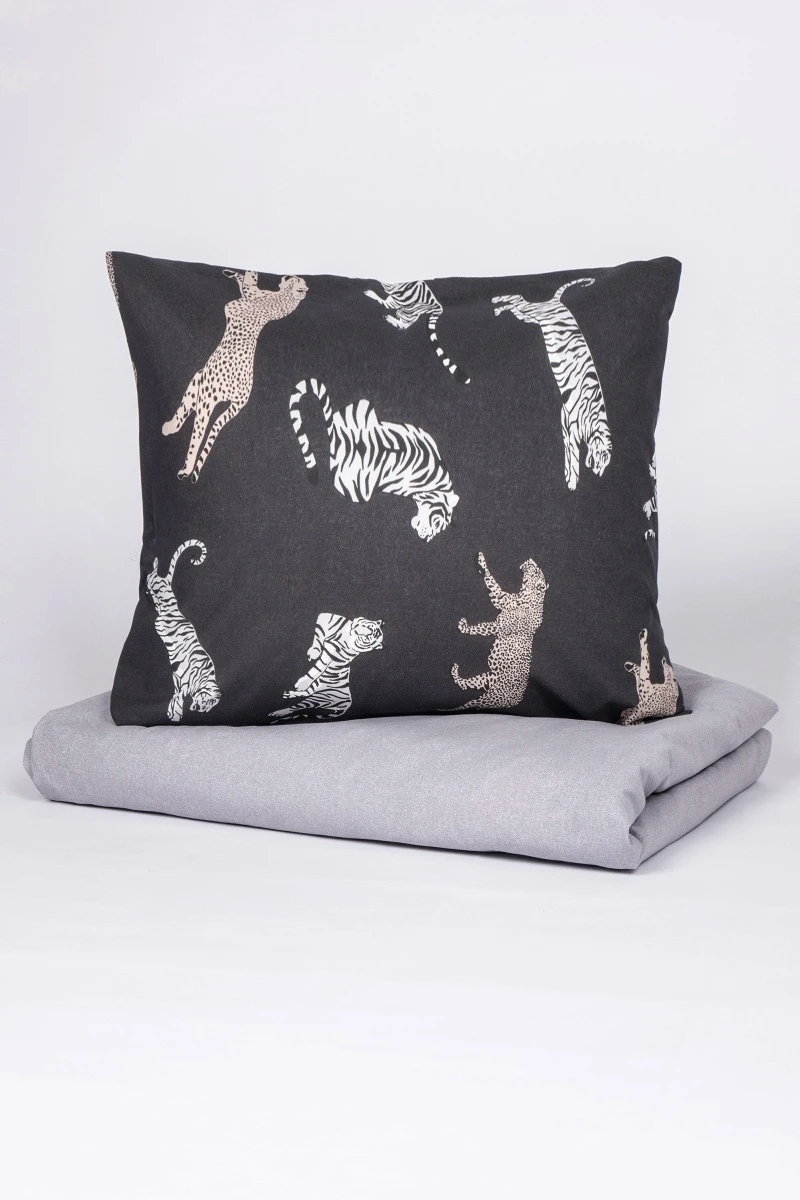 1 + 1 Пододеяльник и наволочка бязь "Мадагаскар-Тигры" черный ком, 70х70 см (70918-1 + 70923-4, "ТЛ")