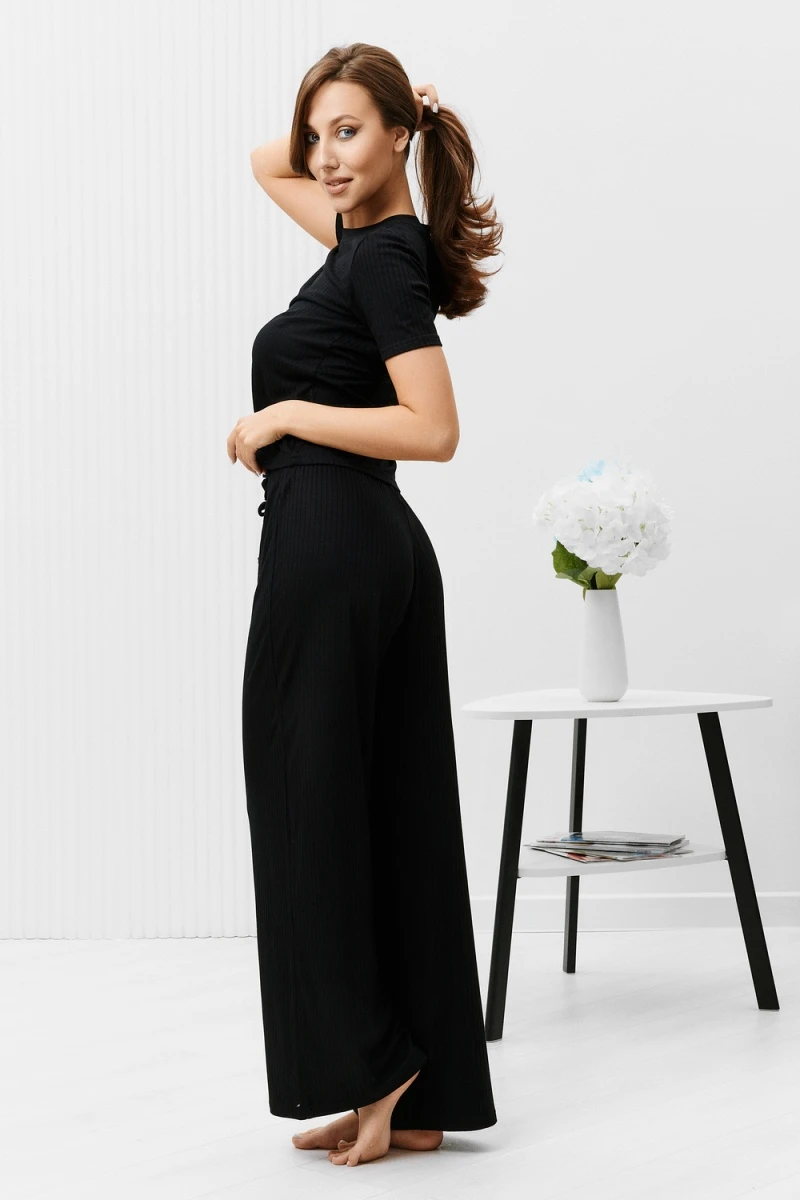 Костюм с брюками 18032 (тройка) (черный)