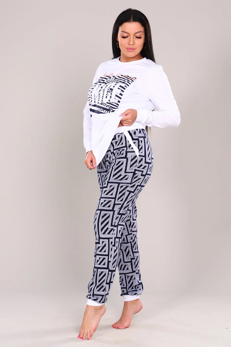 Костюм с брюками 36526 (белый)