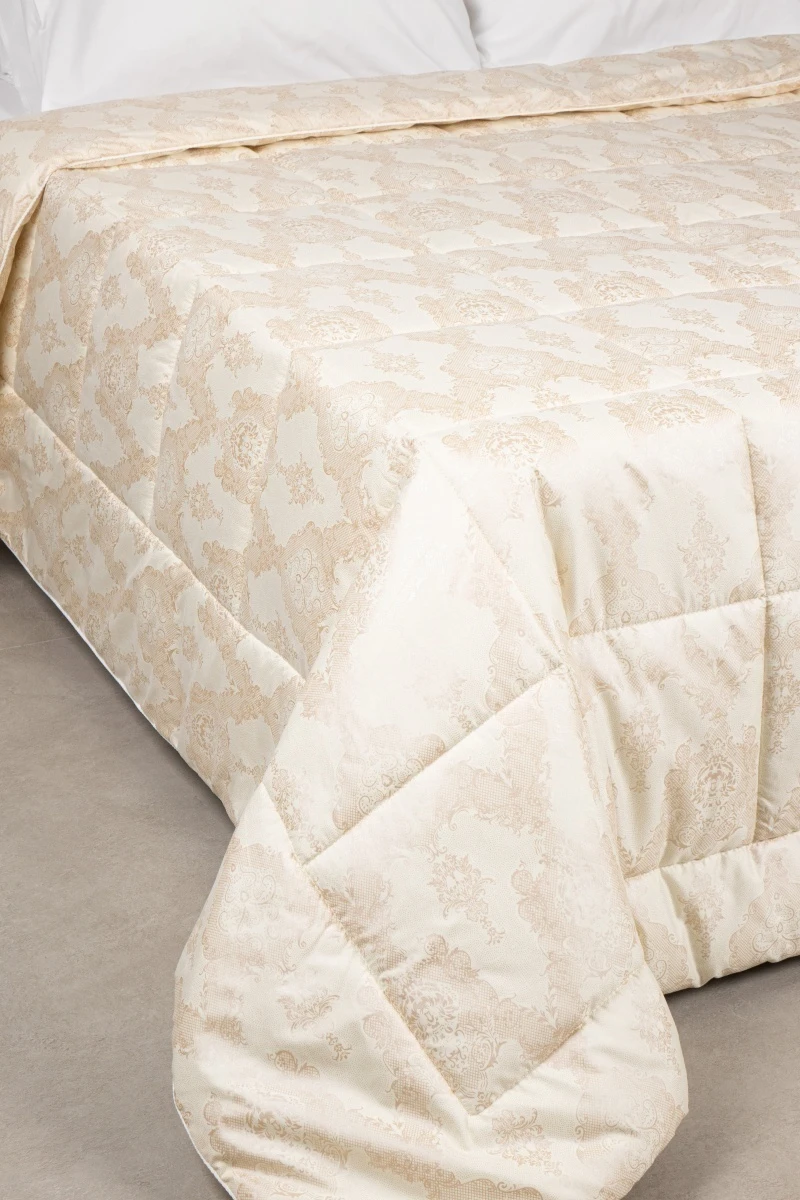 (LV) Одеяло "Орнамент" бежевый (300 гр) теплое