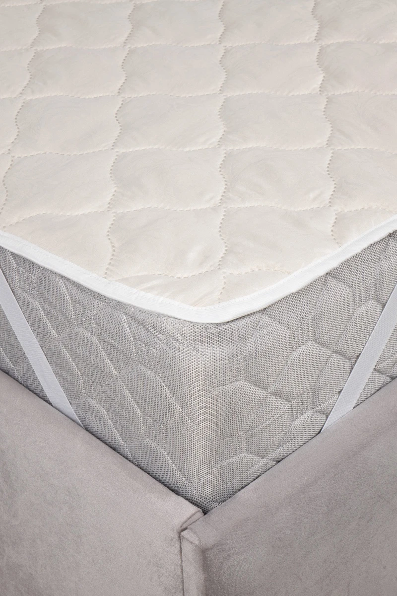 (LV) Наматрасник Микрофибра стеганый (150г/м2) бежевый