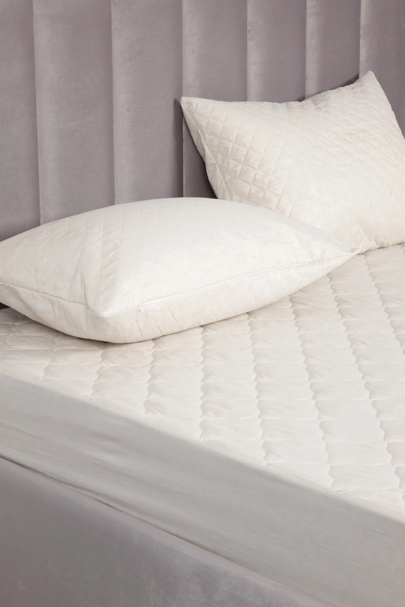 (LV) Наматрасник Микрофибра стеганый с бортом 25см (150г/м2) бежевый