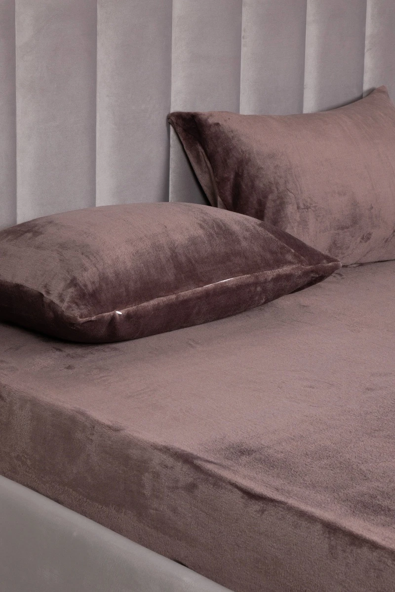 Покрывало на резинке плюш велюр с бортом арт. 004-ODN Кофе