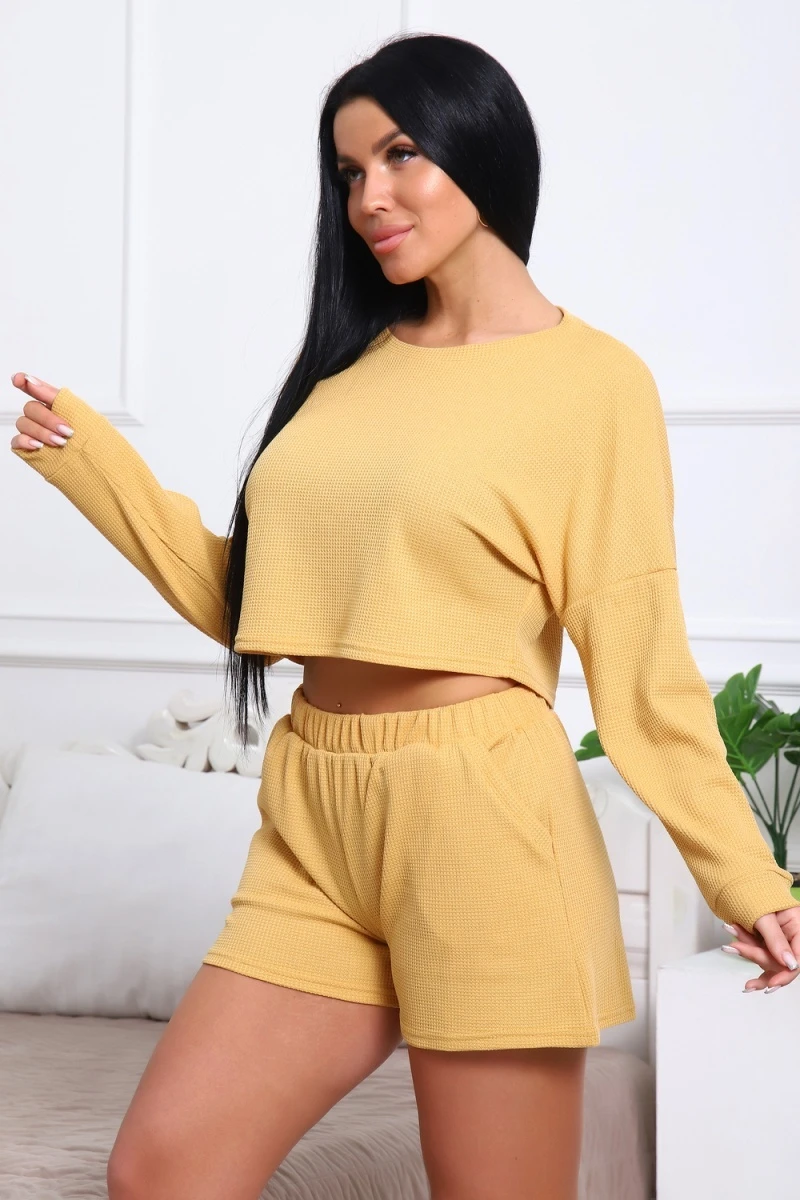 Костюм с шортами 82042 (горчичный) Костюм 82042 за 863 ₽ купить в ...