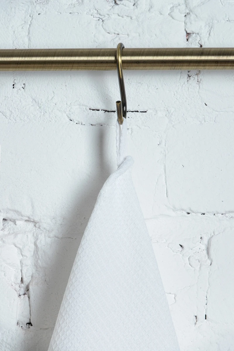 Полотенце ваф Отбеленное с вышивкой Веточка (ТТ) (160 гр)