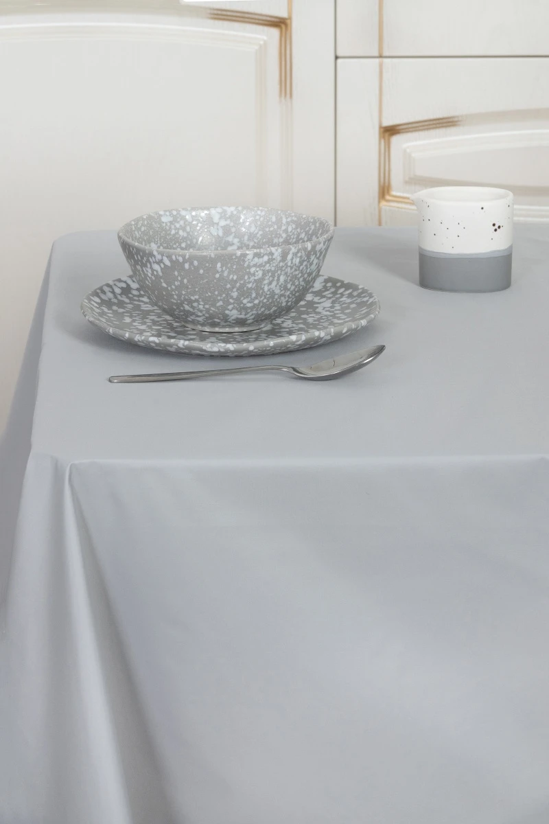Скатерть водоотталкивающая Дюспо "Серебро"