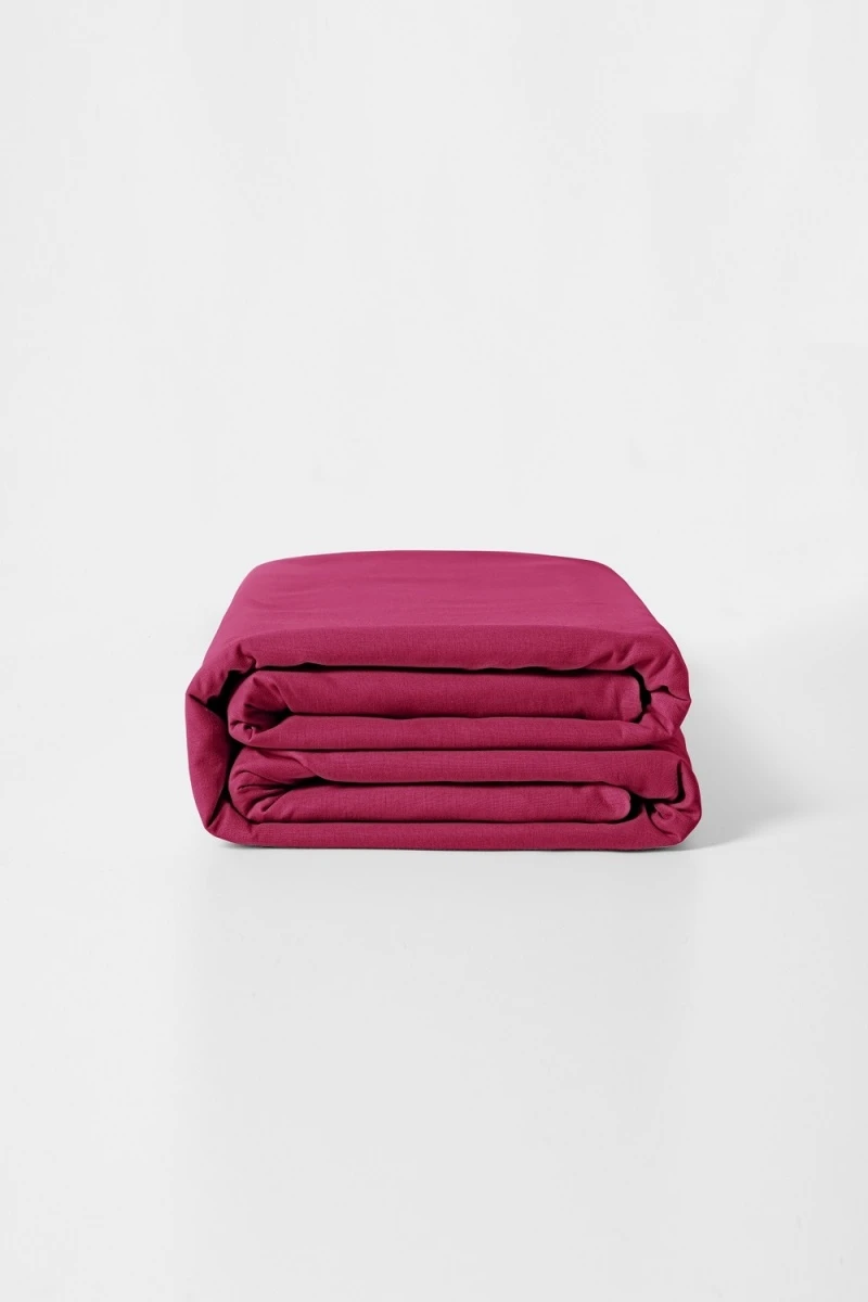 Простыня на резинке Urban Family Малиновый (в ассортименте)