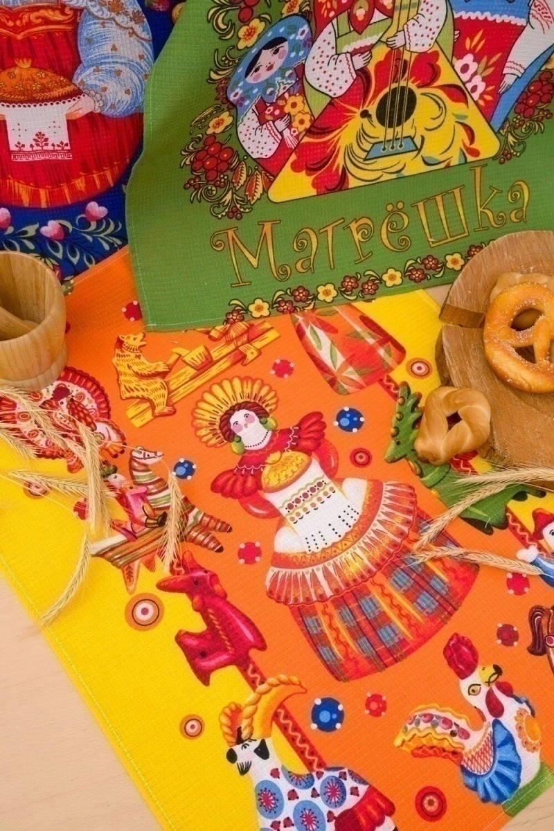 Полотенце кухонное Матрешки (желтый/зеленый)