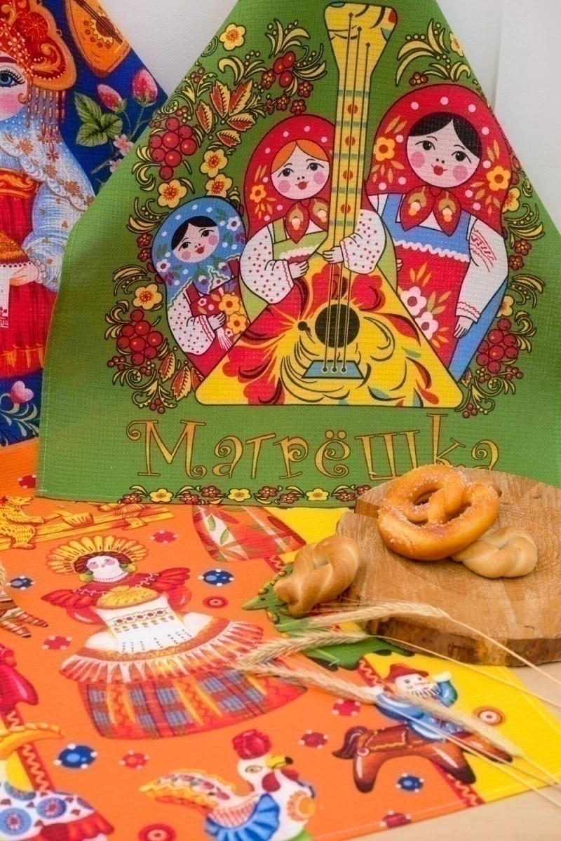 Полотенце кухонное Матрешки (желтый/зеленый)