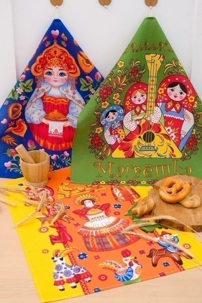 Полотенце кухонное Матрешки (желтый/зеленый)