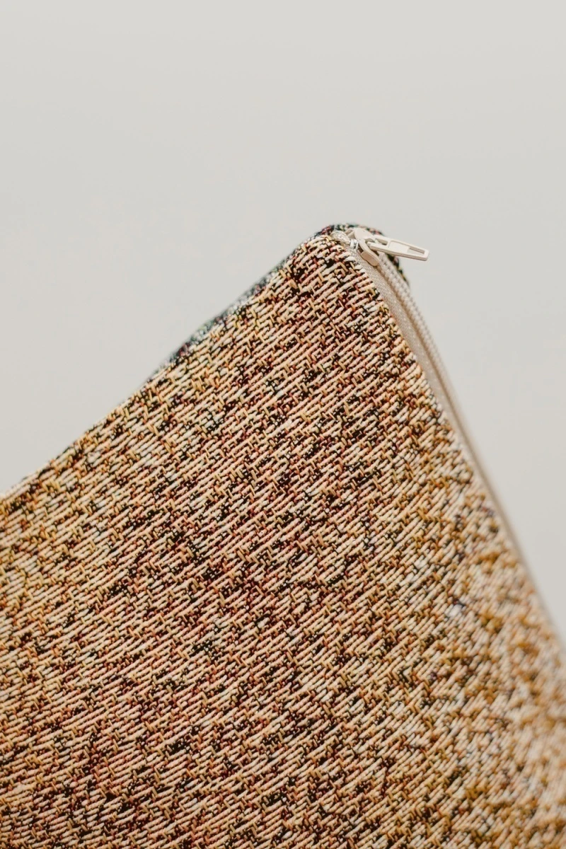 Наволочка декоративная 50х50 Филин с зеленой веткой (зеленый)